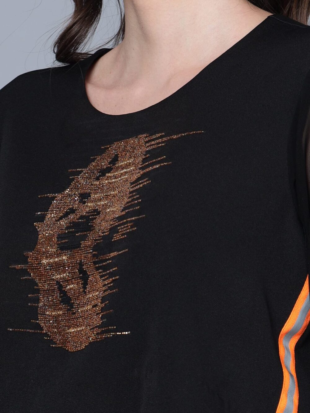 Black Crop Top and Track Pants with Skull Embroidery - Image 4